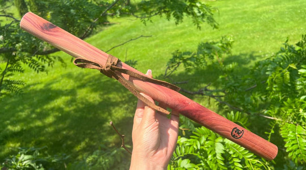 B minor Blue Bear Flutes - Old Style Red Cedar Flute