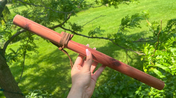 B minor Blue Bear Flutes - Old Style Red Cedar Flute