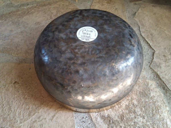 Bowl 906: 9" Ultibati Himalayan Singing Bowl 94 HZ F#2+28