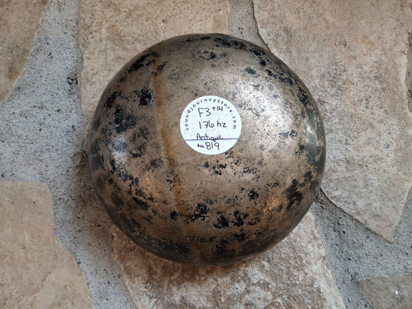 Bowl 819: 7" Vintage Himalayan Singing Bowl 176 HZ F3+14