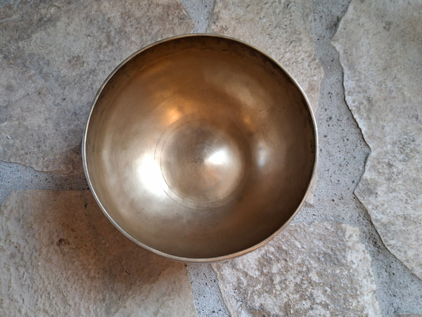 Bowl 810: 7.25" Vintage Himalayan Singing Bowl 158 HZ D#3+29