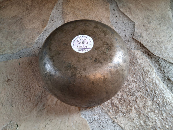 Bowl 872: 6.75" Antique Himalayan Singing Bowl 258 HZ C4-24