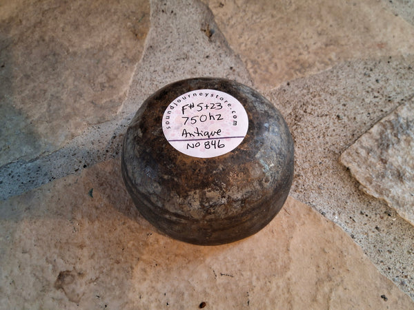 Bowl 846: 3.5" Antique Himalayan Singing Bowl 750 HZ F#3+23