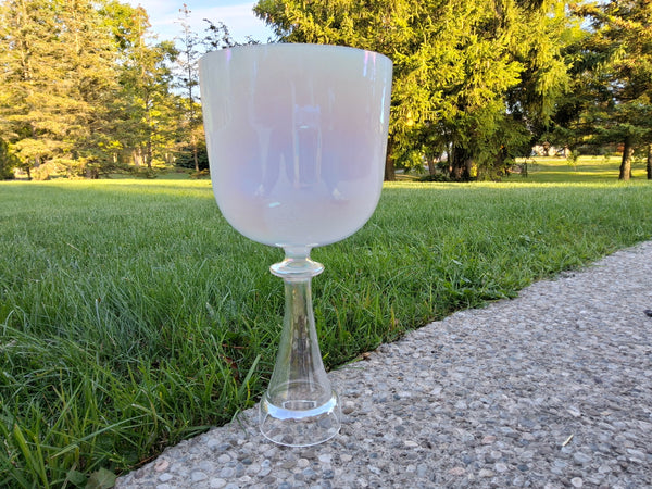 7.5" G3-28 (432 tuning) Mother of Pearl Chalice and Padded Bag