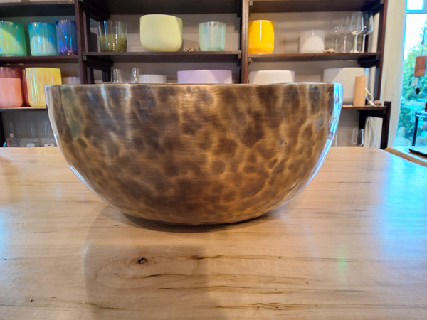 Bowl 502: 17" Himalayan Singing Bowl 56 HZ A1+31