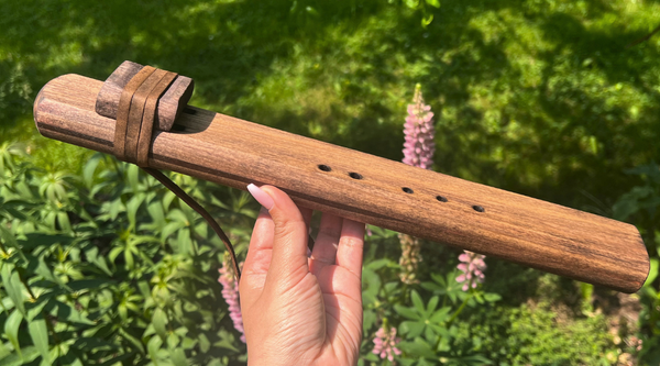 C minor Backpack Drone Blue Bear Flute