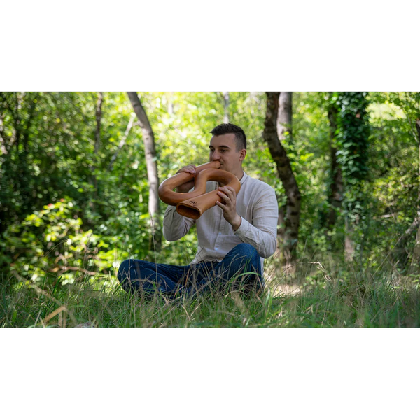 Meinl S-Shaped Didgeridoo: Key of D